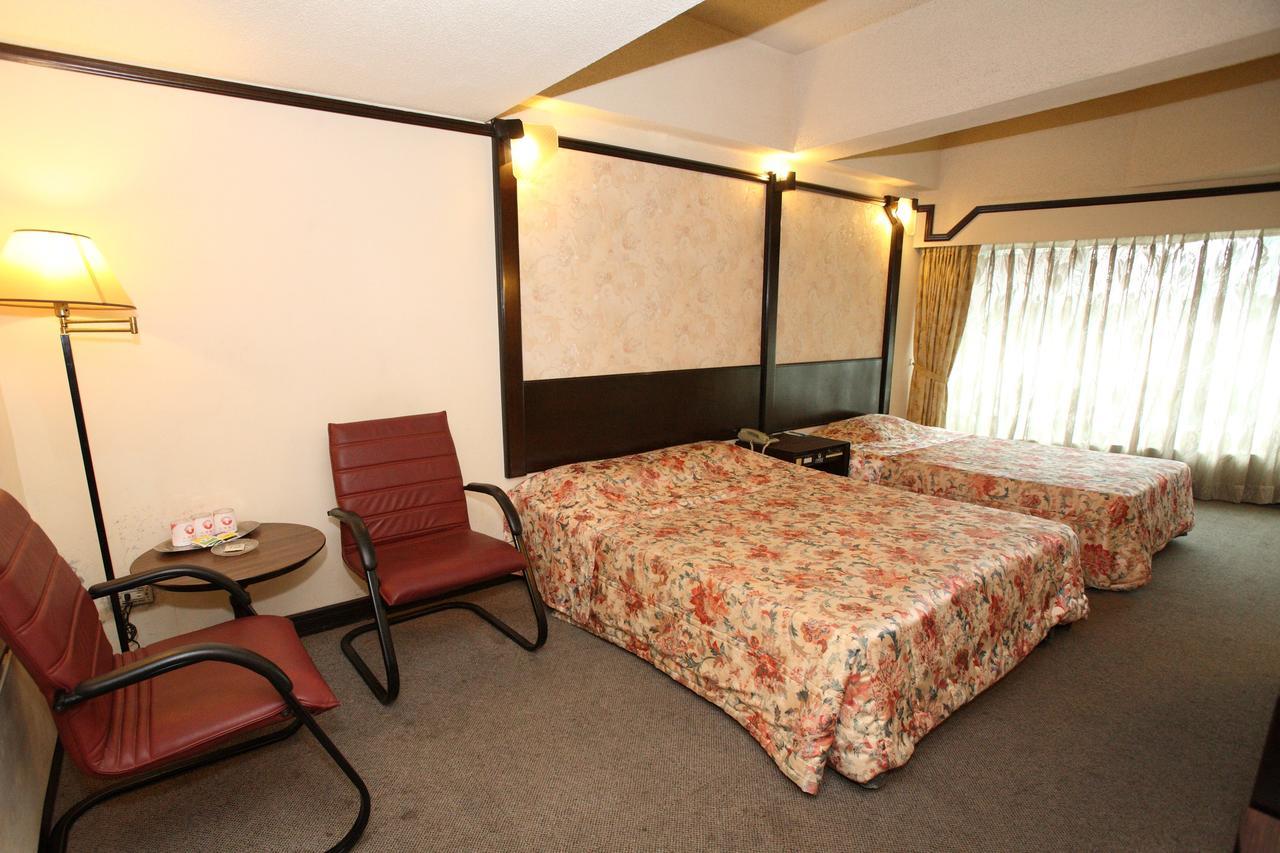 Sun Hotel Тайджун Екстериор снимка